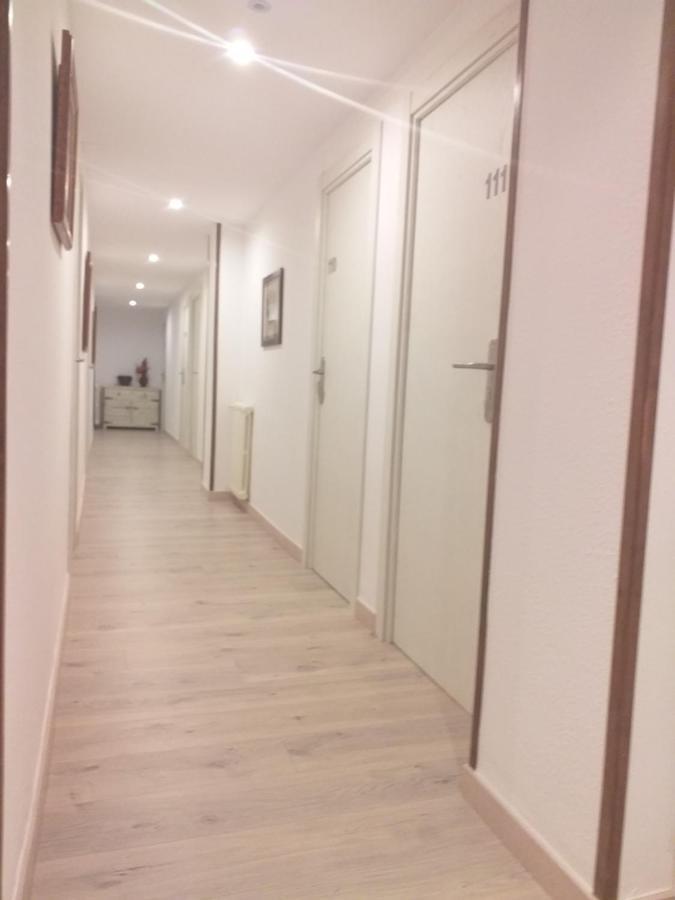 Hotel Giral ビエスカス エクステリア 写真